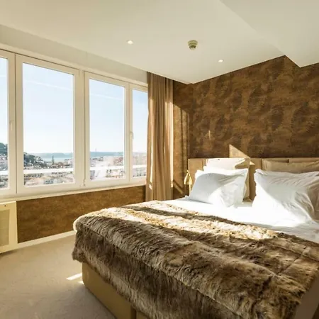 Olá - Luxury Graça I Lisboa