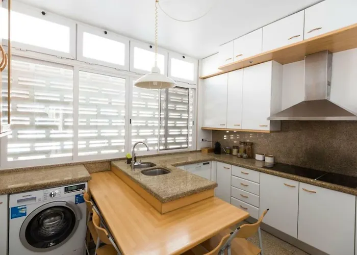 Ola - Luxury Graca I * Lissabon